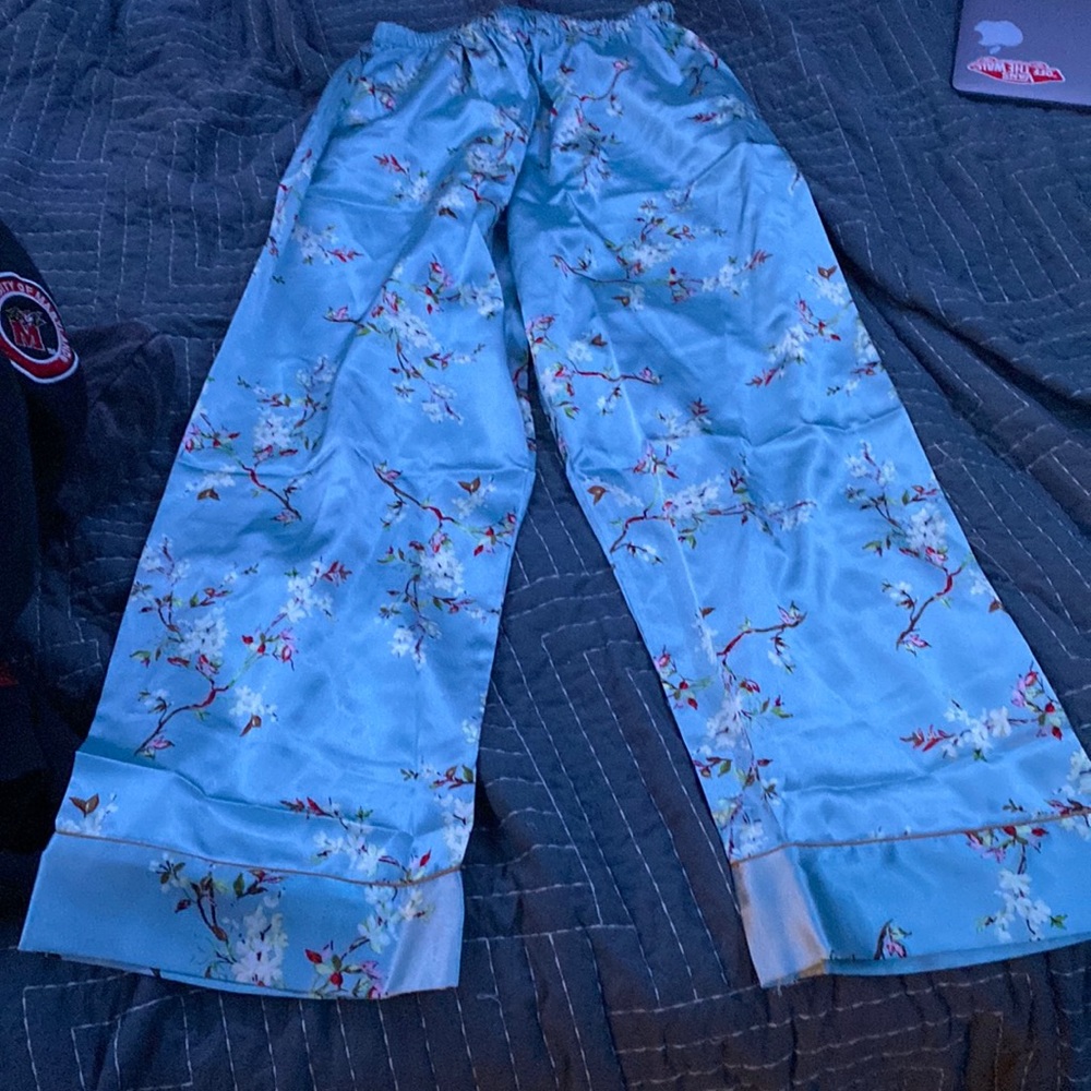 silk and Japanese flower decoration